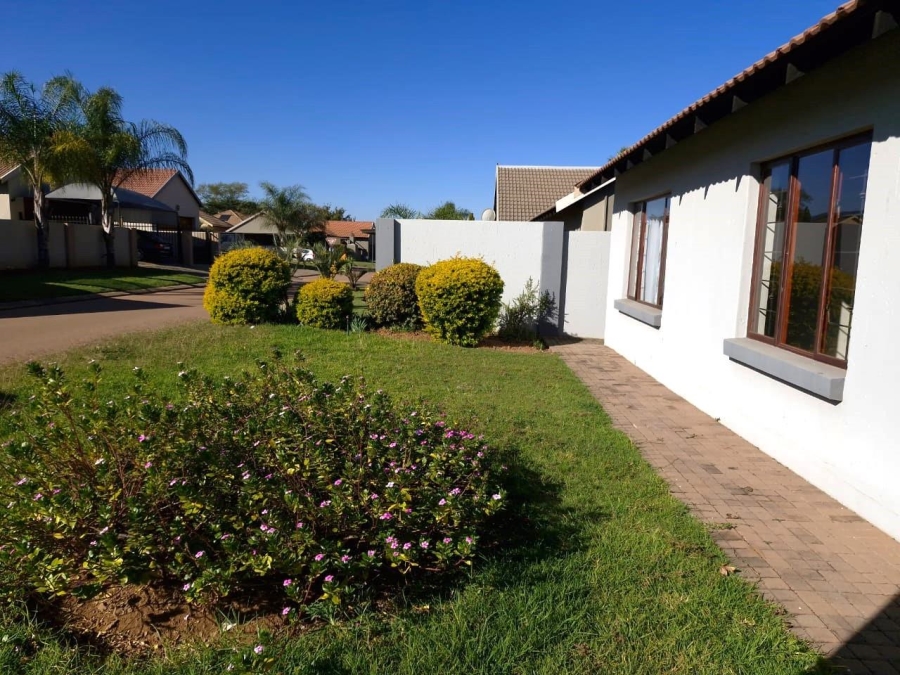 3 Bedroom Property for Sale in Melodie North West